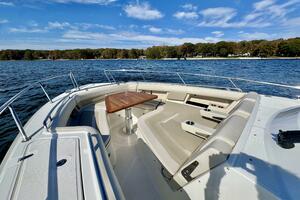 38ft Boston Whaler Yacht For Sale