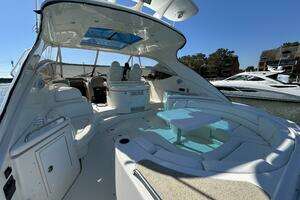 2003 Cruisers Yachts 540 Express thumbnail 7