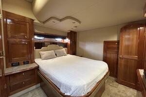 54ft Cruisers Yachts Yacht For Sale