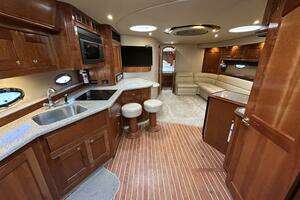 2003 Cruisers Yachts 540 Express thumbnail 14