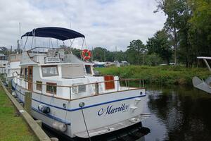 MARRILEE 40ft Marine Trader Yacht For Sale