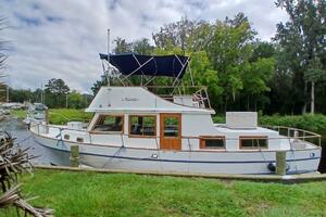 MARRILEE 40ft Marine Trader Yacht For Sale
