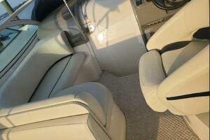 31ft Cruisers Yachts Yacht For Sale