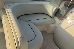 31ft Cruisers Yachts Yacht For Sale