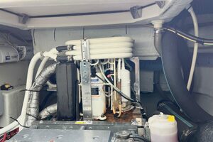 2019-aquila-44-power-9966247-20251002101147370-1.jpg