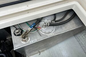 2019-aquila-44-power-9966247-20251002101149450-3.jpg