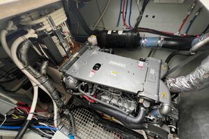 2019-aquila-44-power-9966247-20251002101140812-4.jpg