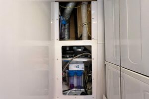 2019-aquila-44-power-9966247-20251002101110737-4.jpg