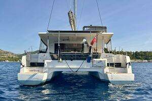 Hummingbird 2021 Fountaine Pajot Isla 40 Yacht For Sale in Dubrovnik 