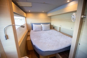 Photo 6028630 for 2023 Aquila 54 Yacht  