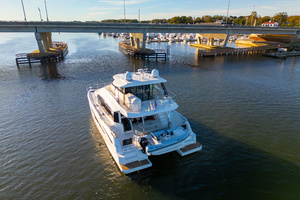 2023 Aquila 54 Yacht thumbnail 4