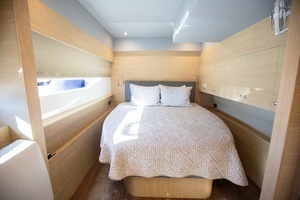 2023 Aquila 54 Yacht thumbnail 51