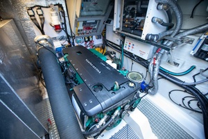 Photo 6028656 for 2023 Aquila 54 Yacht  