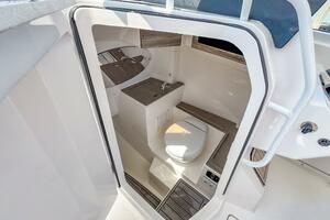 26ft Edgewater Yacht For Sale
