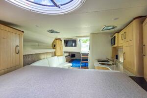 33FT (10.06M) REGAL