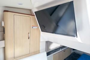 33FT (10.06M) REGAL