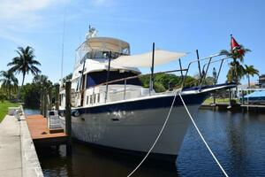 QA3 48ft Hatteras Yacht For Sale