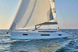 2020 Jeanneau Sun Odyssey 410 thumbnail 42