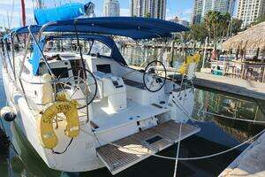 2020 Jeanneau Sun Odyssey 410 thumbnail 4