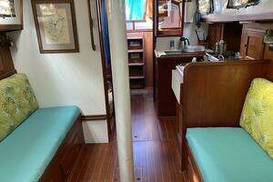 1987 Dickerson 37 aft cockpit thumbnail 35