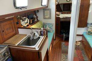 1987 Dickerson 37 aft cockpit thumbnail 39