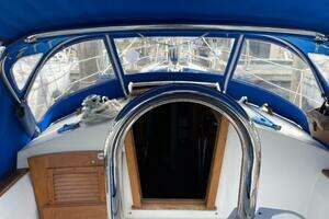 1987 Dickerson 37 aft cockpit thumbnail 25