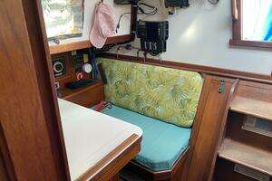 1987 Dickerson 37 aft cockpit thumbnail 46