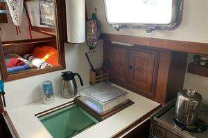1987 Dickerson 37 aft cockpit thumbnail 38