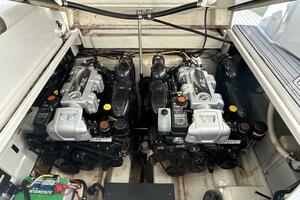 35ft Monterey Yacht For Sale