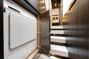 66ft Azimut Yacht For Sale