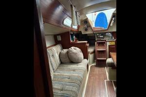 30ft Ericson Yacht For Sale
