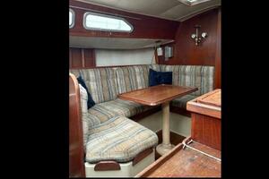 30ft Ericson Yacht For Sale