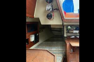 30ft Ericson Yacht For Sale