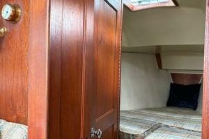 30ft Ericson Yacht For Sale