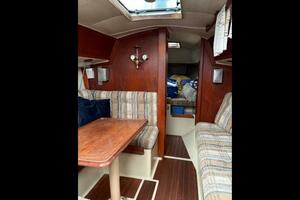 30ft Ericson Yacht For Sale