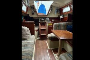 30ft Ericson Yacht For Sale