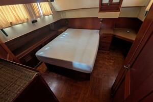 42ft Grand Banks Yacht For Sale