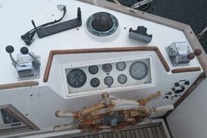 42ft Grand Banks Yacht For Sale
