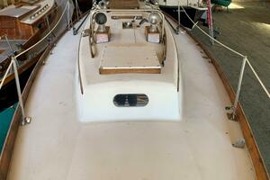 35ft Hinckley Yacht For Sale