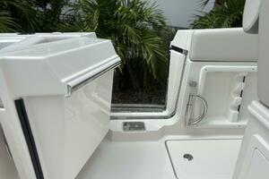 Photo 5709702 for 2026 Sailfish 252 CC  