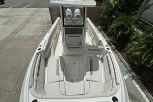 Photo 5709699 for 2026 Sailfish 252 CC  