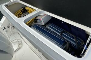 WHERE S MIKE 33ft Regal Yacht For Sale