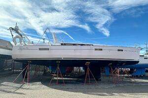 2017 Beneteau Oceanis 45 thumbnail 14