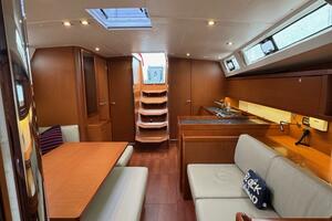 45ft Beneteau Yacht For Sale
