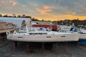 45ft Beneteau Yacht For Sale