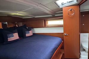 45ft Beneteau Yacht For Sale