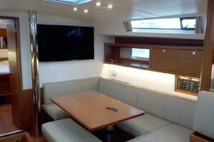 45ft Beneteau Yacht For Sale