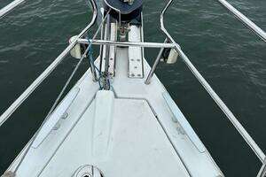 2017 Beneteau Oceanis 45 thumbnail 22