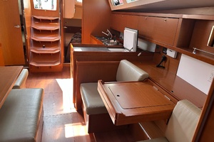 45ft Beneteau Yacht For Sale