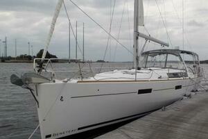 45ft Beneteau Yacht For Sale